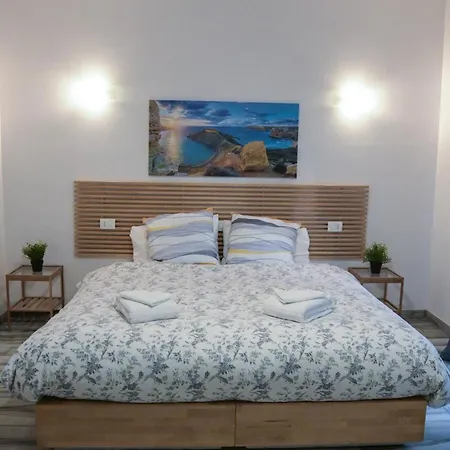 Giorgia House 3* Pietà