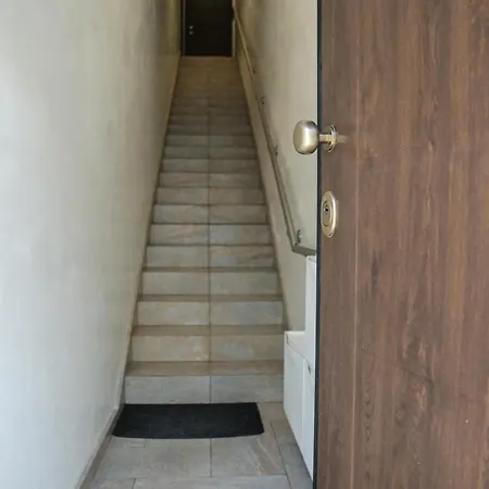 Konukevi Giorgia House 3*