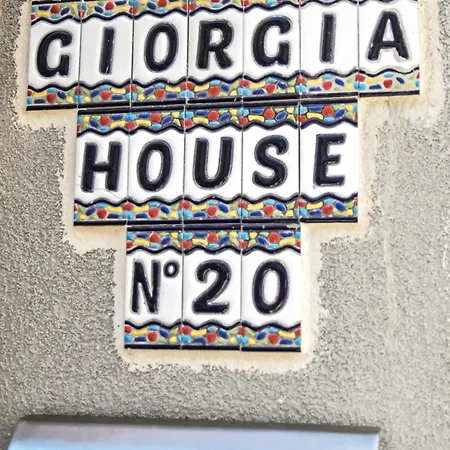 Giorgia House * Pieta