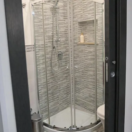 Giorgia House Pietà