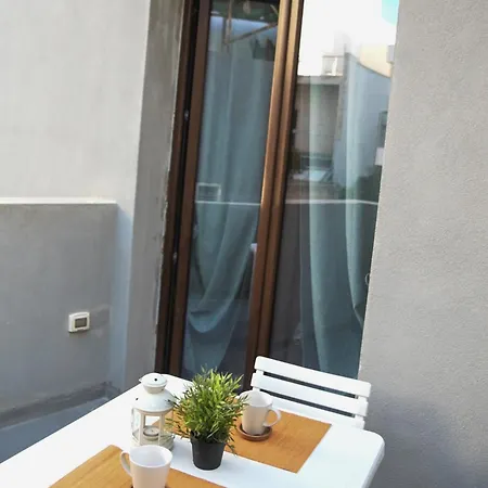 Giorgia House *